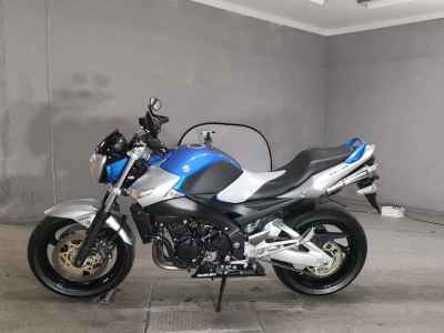 Suzuki GSR400