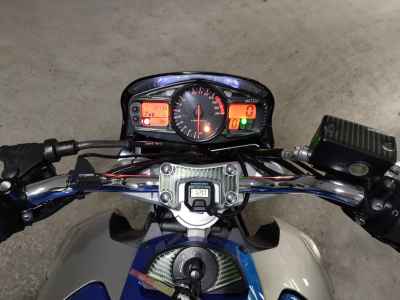 Suzuki GSR400