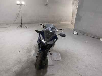 Kawasaki Ninja 400R 2011