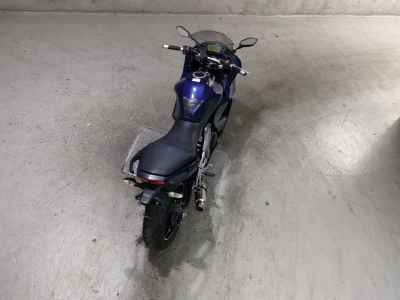 Kawasaki Ninja 400R 2011