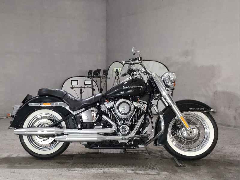 Harley-Davidson FLDE1750