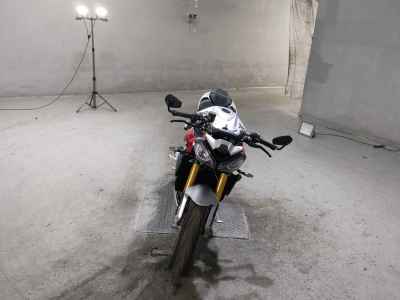 Triumph Street Triple 765R 2026