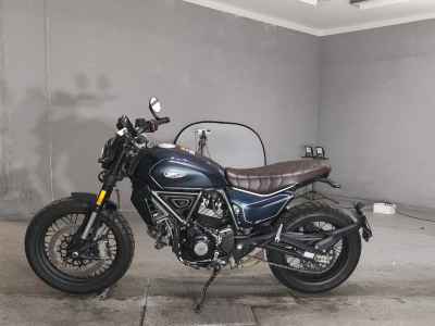 Ducati Scrambler Nightshift 2023