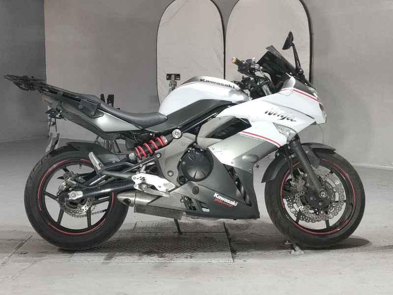 Kawasaki Ninja 400R 2013