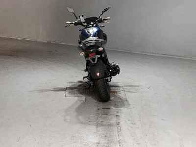 Yamaha FZ25