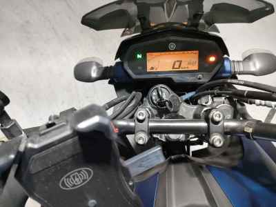 Yamaha FZ25