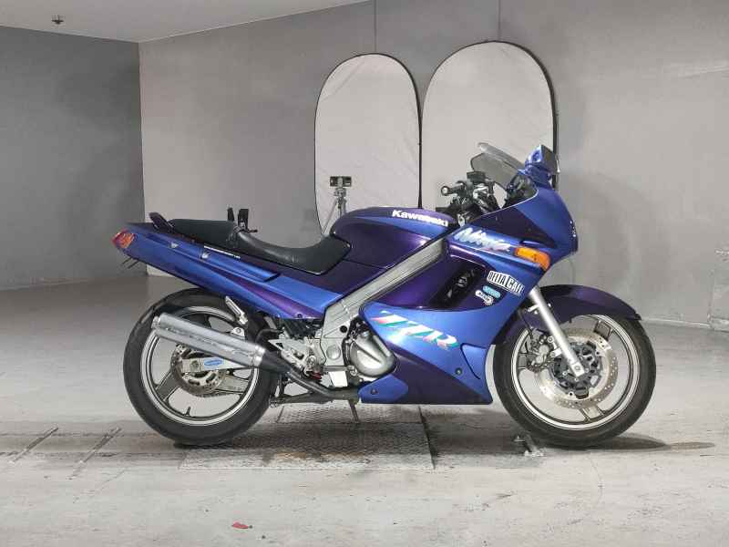 Kawasaki ZZR250
