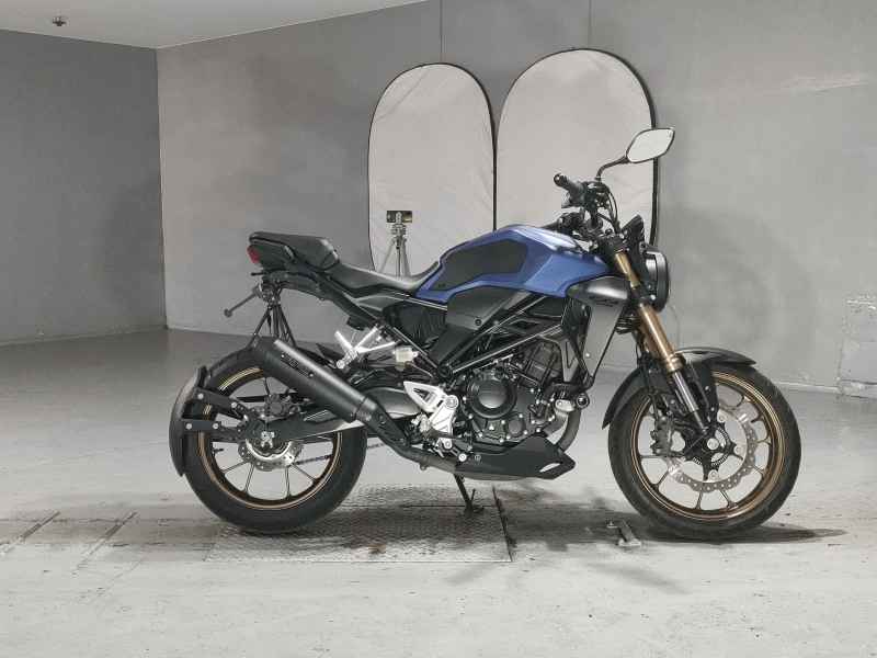 Honda CB250R 2019