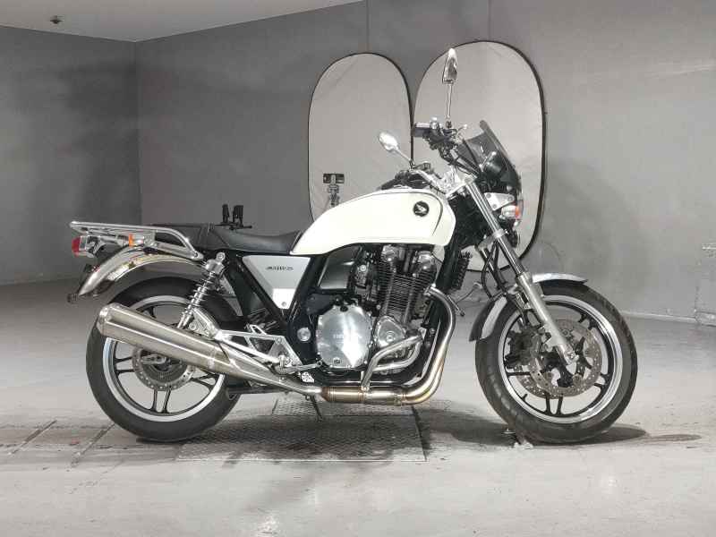 Honda CB1100 2010