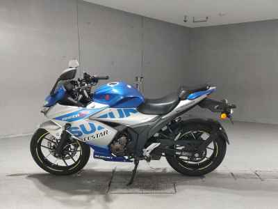 Suzuki Gixxer 250SF