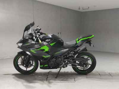Kawasaki Ninja 400 2018