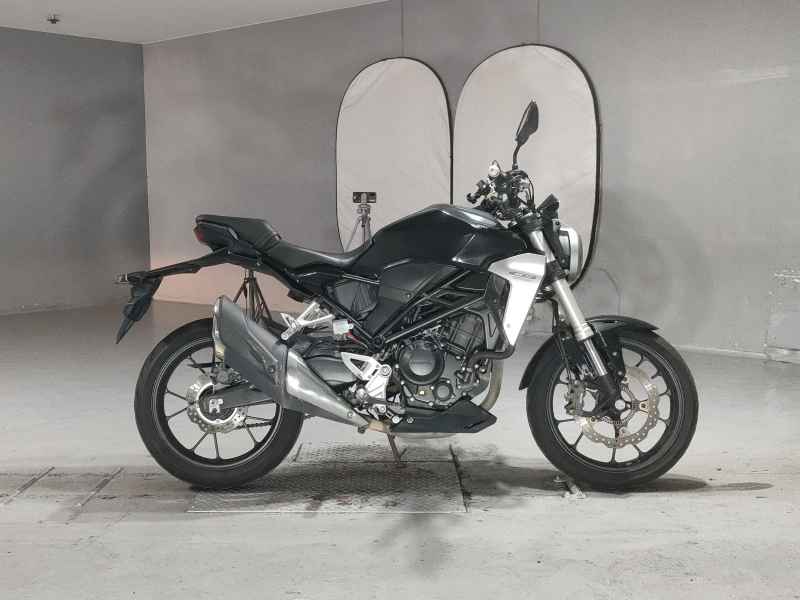 Honda CB250R 2018