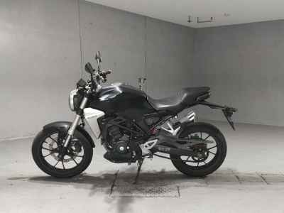 Honda CB250R 2018