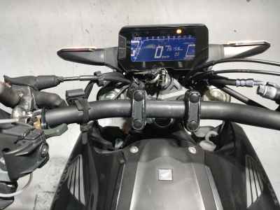 Honda CB250R 2018
