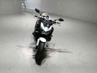 Kawasaki Z800 2013