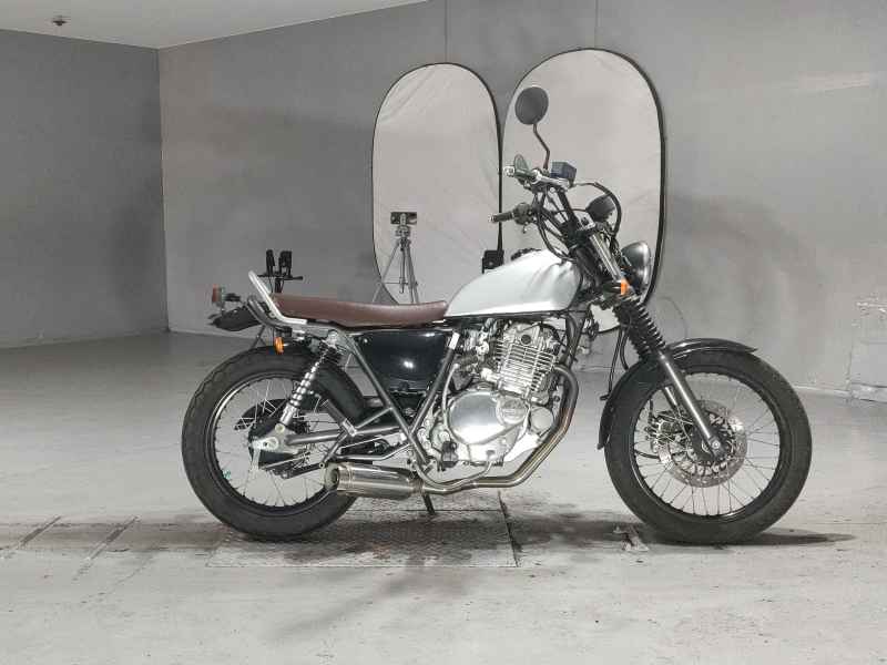 Suzuki GrassTracker