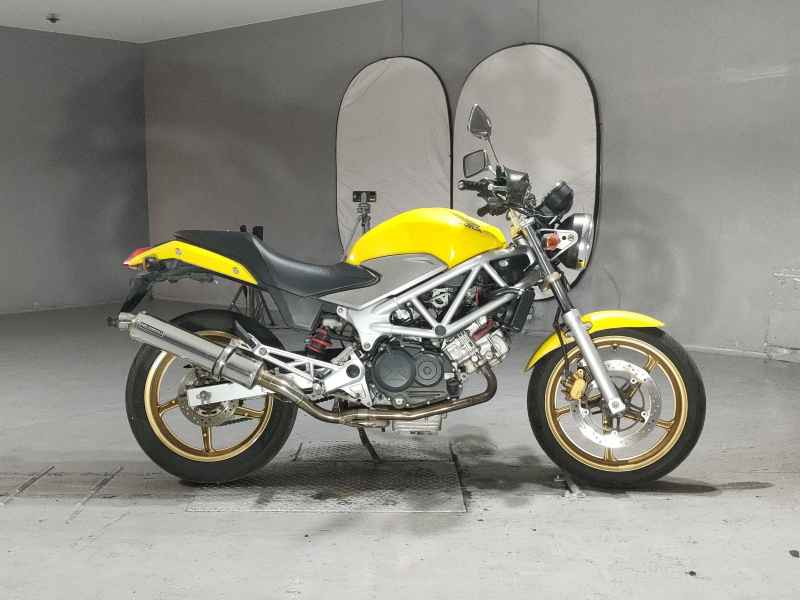 Honda VTR250 2009