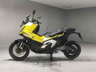 Honda X-Adv 750 2025