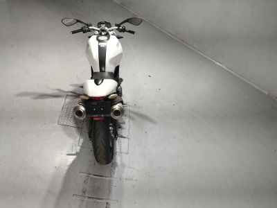 Ducati Monster 696+ 2015