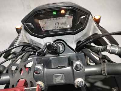 Honda CB250F 2015