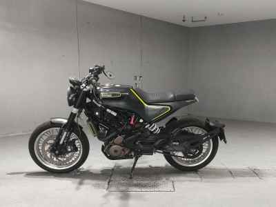 Husqvarna Svartpilen 401 2018