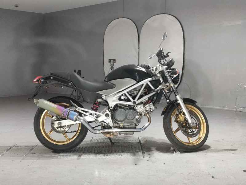 Honda VTR250 2009