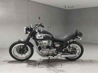 Kawasaki W650 2005