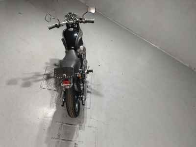 Kawasaki W650 2005