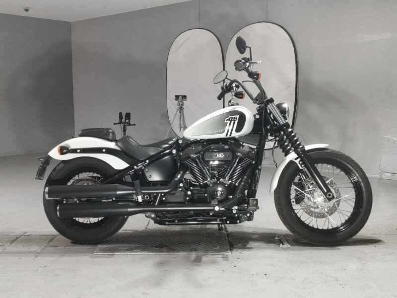 Harley-Davidson Street Bob FXBBS1870 2021