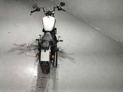 Harley-Davidson Street Bob FXBBS1870 2021