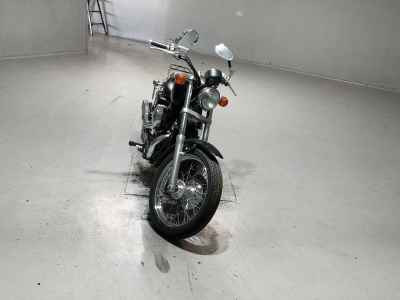Honda VT400S 2013