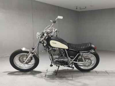 Yamaha SR400 2013