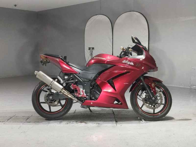 Kawasaki Ninja 250R 2012
