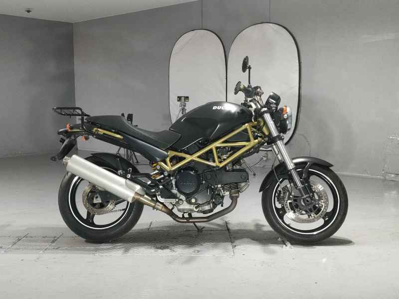 Ducati Monster 695 2010