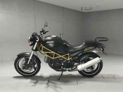 Ducati Monster 695 2010