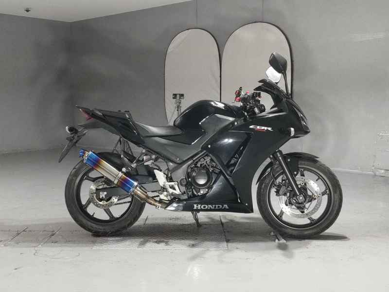 Honda CBR250R 2016