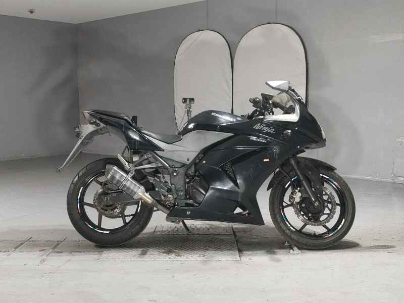 Kawasaki Ninja 250R 2011