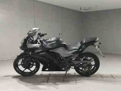 Kawasaki Ninja 250R 2011