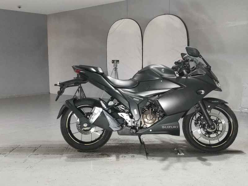 Suzuki Gixxer 250SF