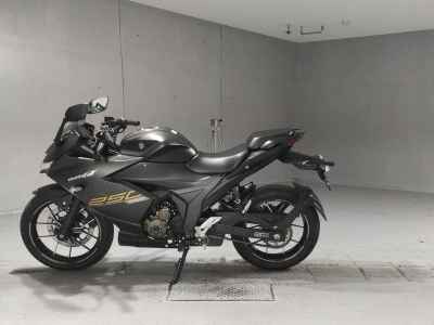Suzuki Gixxer 250SF