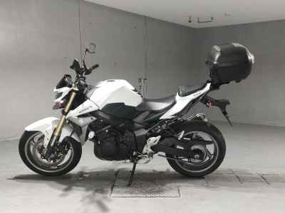 Suzuki GSR750 2014