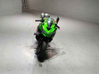 Kawasaki Ninja ZX-25R KRT Edition 2021