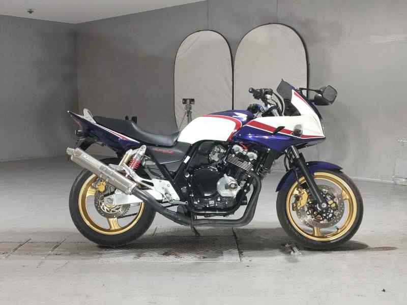 Honda CB400 Super Boldor 2006