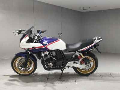 Honda CB400 Super Boldor 2006