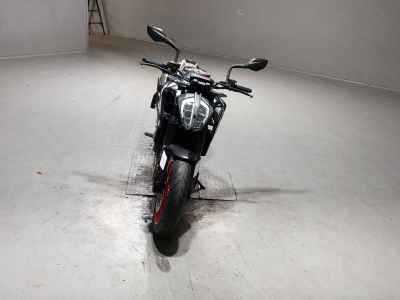 KTM 890 Duke GP