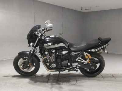 Yamaha XJR1300 2017