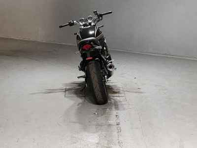 Kawasaki Z900RS 2022