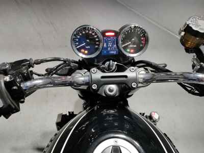 Kawasaki Z900RS 2022