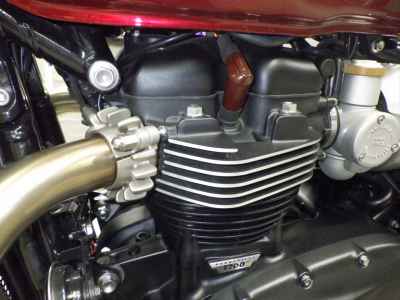 Triumph Bonneville Bobber 2022