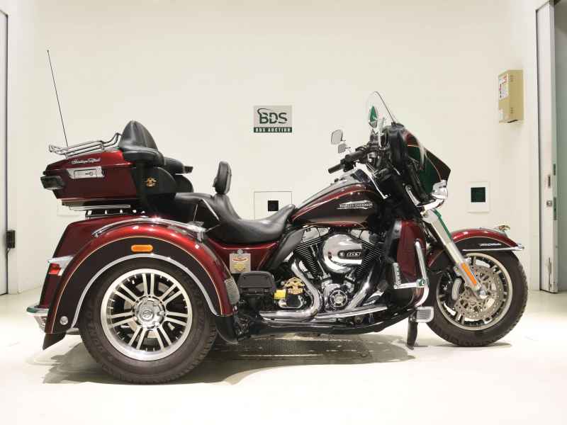 Harley-Davidson Electra Glide FLHTCU1690 Trike 2014